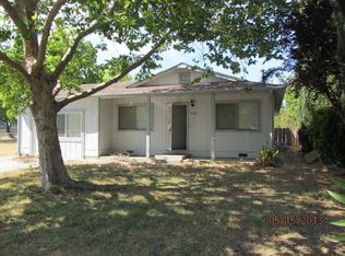 522 Almond St, Corning, CA 96021