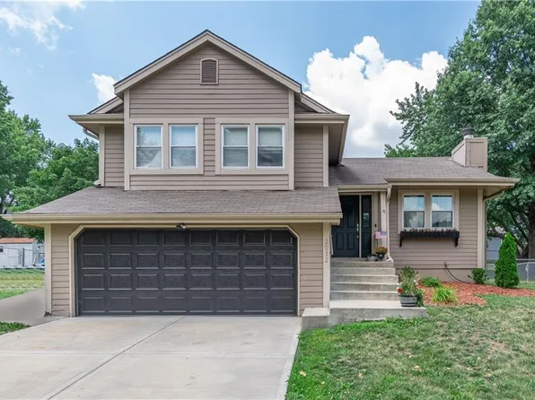 2012 Court Louis, Liberty, MO 64068