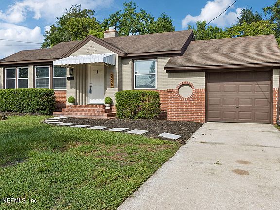 5th image of 2246 REDFERN Road