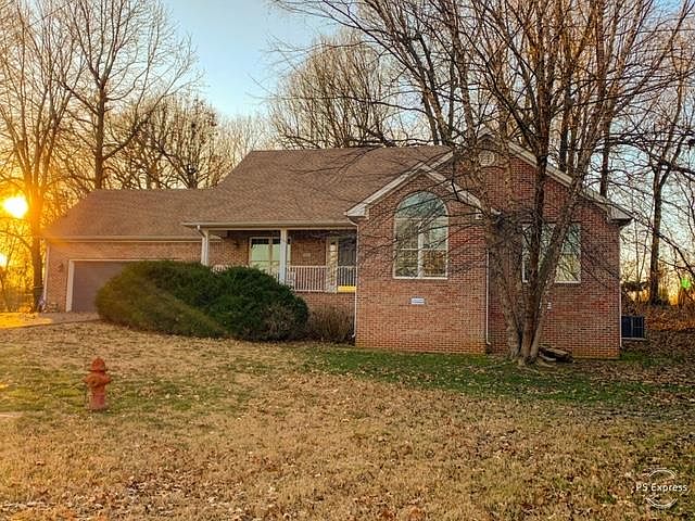 1st image of 107 Carlisle Dr