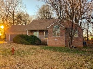 107 Carlisle Dr, Madisonville, KY 42431