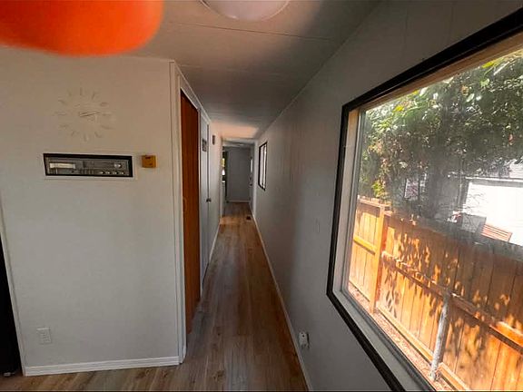 3rd image of 11815 40th Ave S