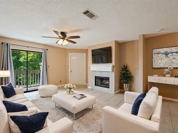 2501 Gulf Fwy APT 6A, Dickinson, TX 77539