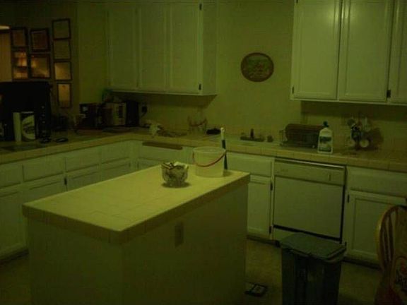 5th image of 3136 Redwood Ave