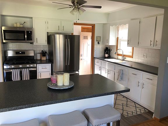 4th image of 2835 Grantwood Dr