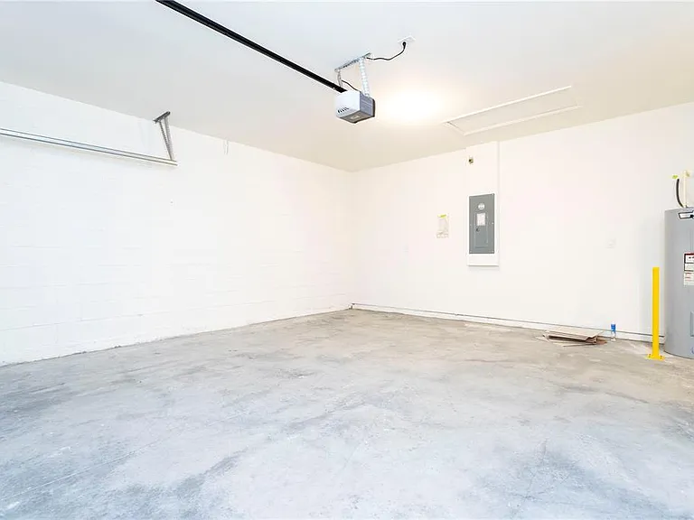 2847 Common Crane Ct — Photo 10