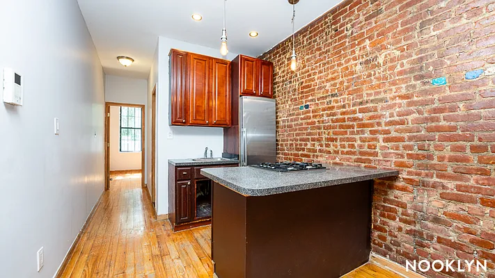 Rented by Nooklyn NYC LLC | media 19