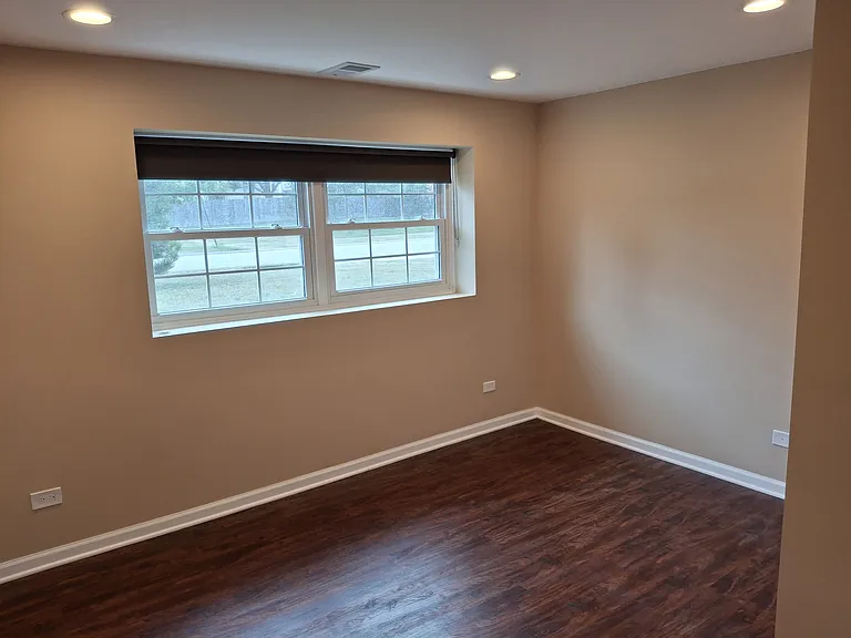 6 E Harbor Dr — Photo 10