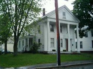 3 Center St, Richmond, ME 04357