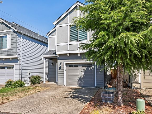 3rd image of 408 N 9th Ct