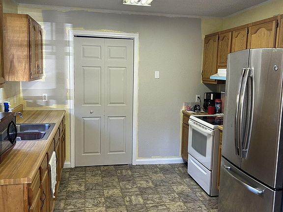3rd image of 1203 N 12th St