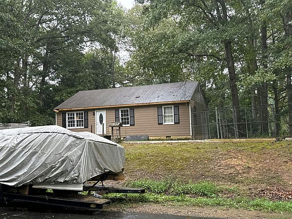 2nd image of 8264 Scarecrow Rd