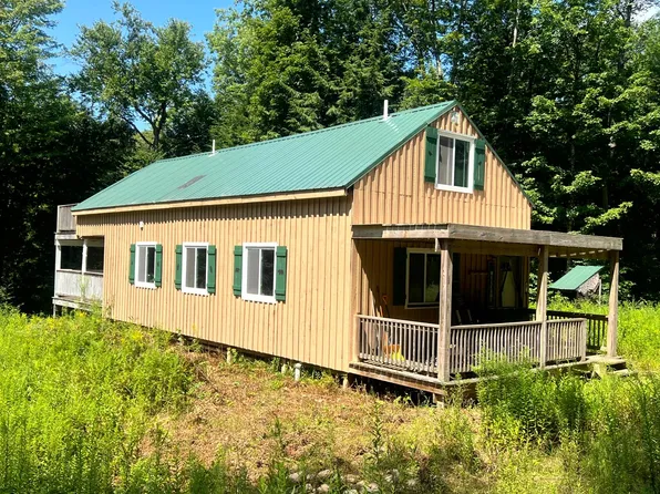 50 Trout Run Dr, Altmar, NY 13302