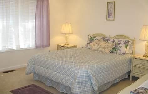 5th image of 89 Deerfield Dr