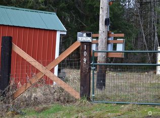 109 Murray Rd, Eatonville, WA 98356