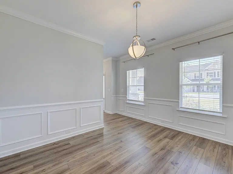 151 Brockway Dr — Photo 9