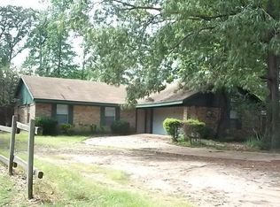 189 Cedar Bend St, Lufkin, TX 75904