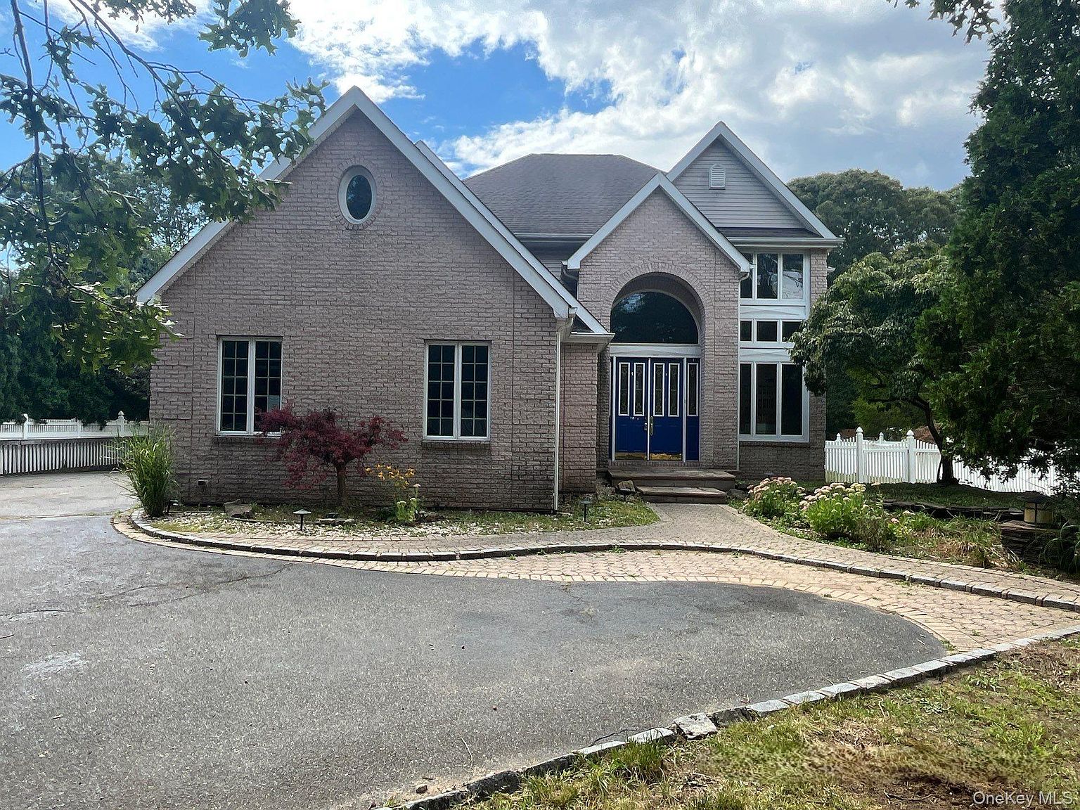 21B Hart Place, Dix Hills, NY 11746 | Zillow