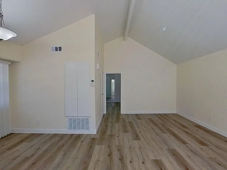 26701 Quail Crk #267 — Photo 2