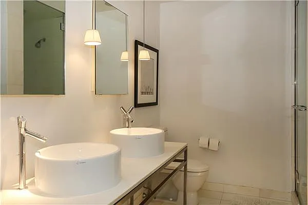 Rented by BARNES New York | media 61