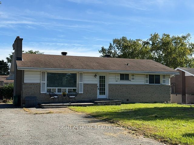 1st image of 24 Largo Cres S