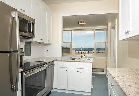 2nd image of 1012 Queen Anne Ave N APT 35