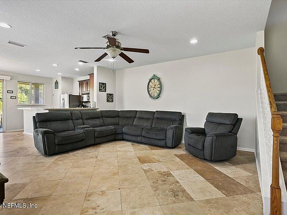 5th image of 2309 WHITE SANDS Drive