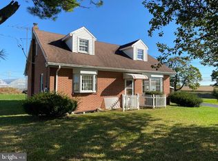 2325 Cambridge Rd, Honey Brook, PA 19344