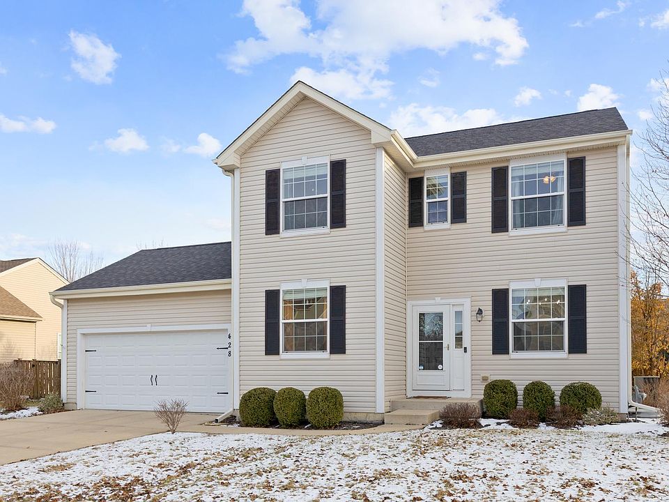 1st image of 428 Winterberry Dr