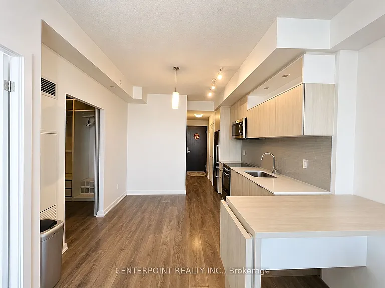 50 Forest Manor Rd #2009 — Photo 3