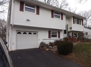 63 Michael St, Piscataway, NJ 08854