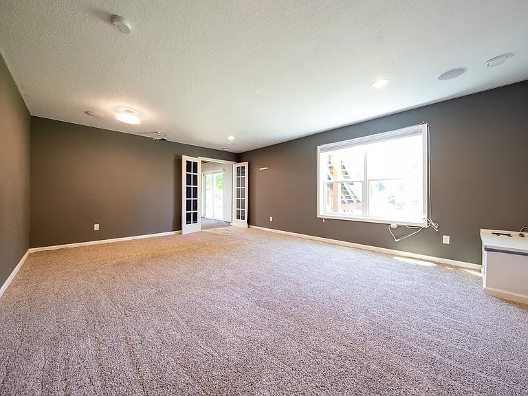 16549 Dodd Ln — Photo 38