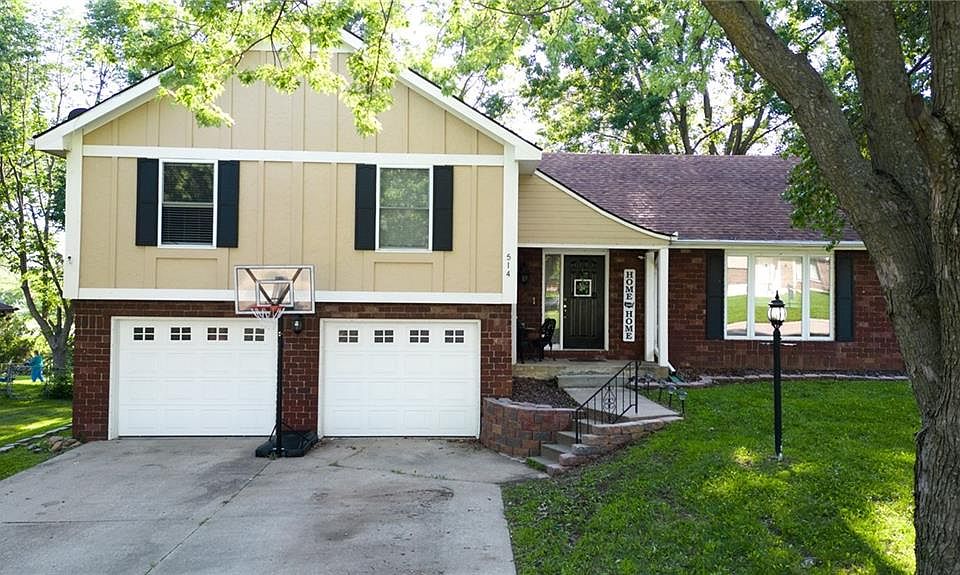 514 W Stonecrest Cir, Saint Joseph, MO 64506 Zillow