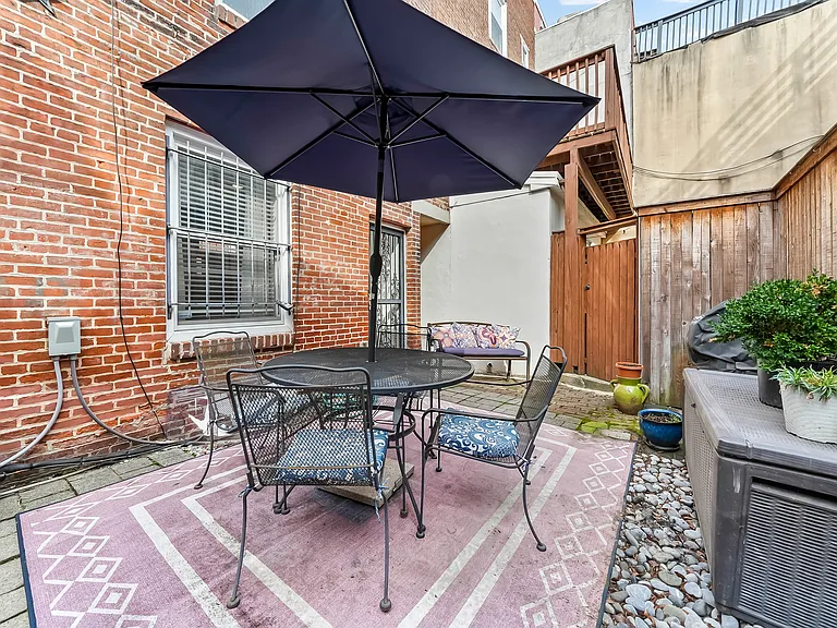 yard/ patio