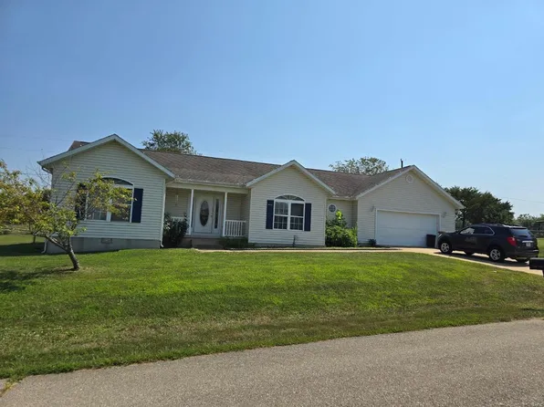 111 Magnolia Dr, Piedmont, MO 63957
