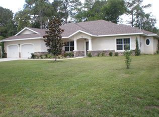 712 N Venturi Ave, Crystal River, FL 34429