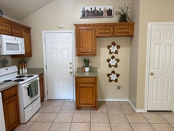 5th image of 4905 Brianhill Dr