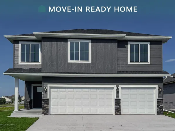 6987 14th St S, Fargo, ND 58104