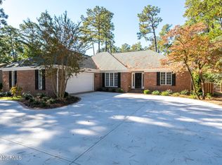 55 Rockland Ln, Pinehurst, NC 28374
