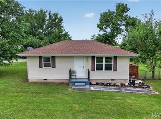 545 Pearl St, Lebanon, MO 65536