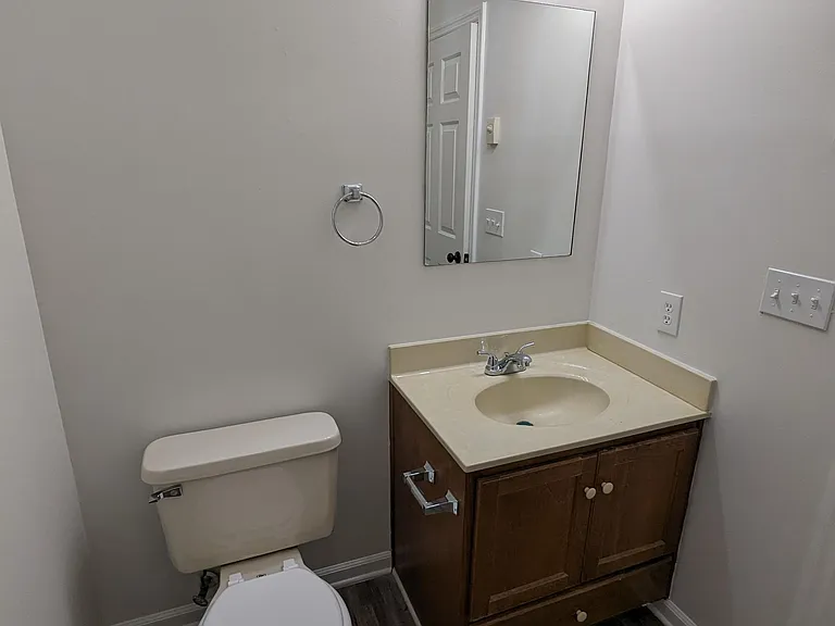 1425 College Heights Rd #205 — Photo 45