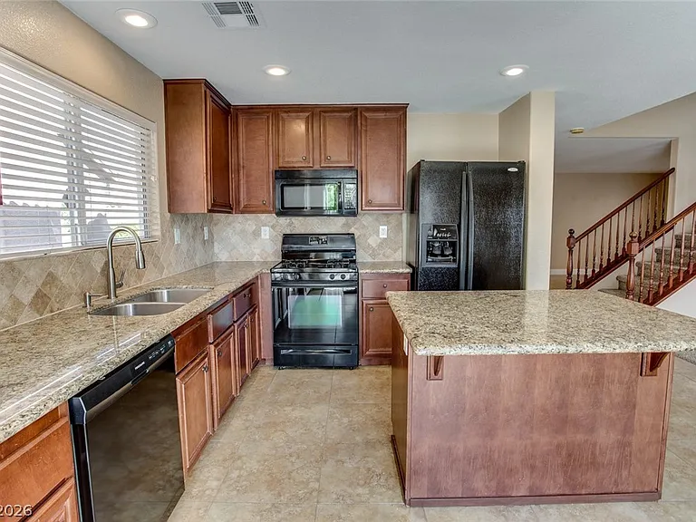 11741 Marina Grande Ct — Photo 18