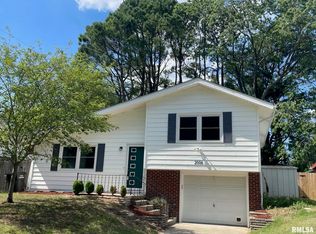 2006 W Meadow Ln, Carbondale, IL 62901