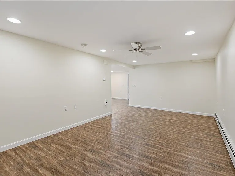 387 Main St #1 — Photo 11