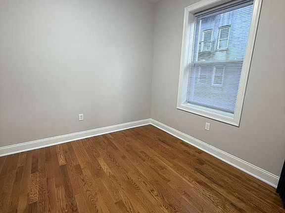 5th image of 417 54th St APT 3