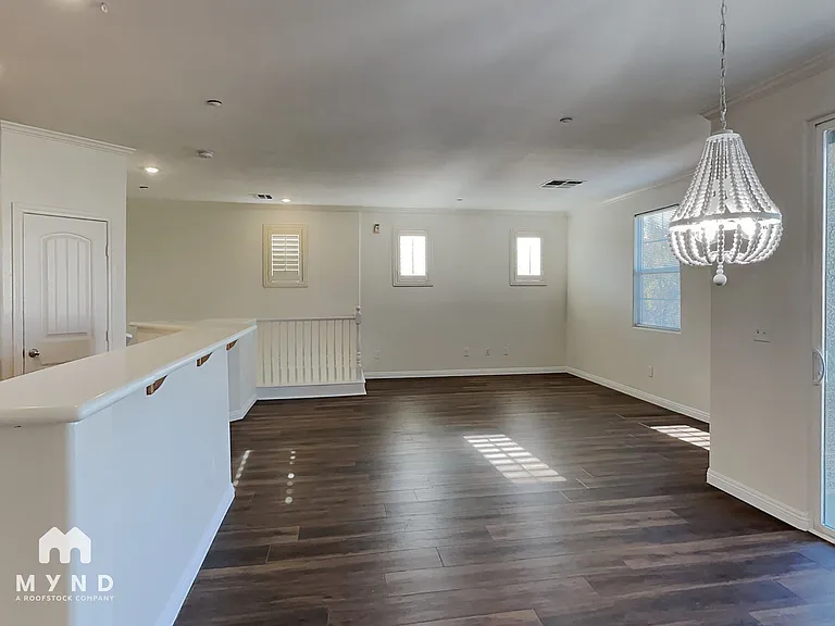 495 Westminster Hall Ave #103 — Photo 35