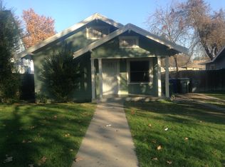4557 E Illinois Ave, Fresno, CA 93702