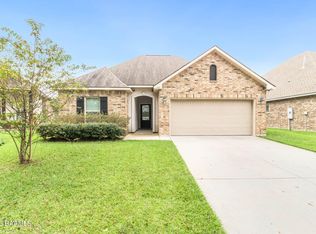 1108 Deer Meadow Blvd, Broussard, LA 70518