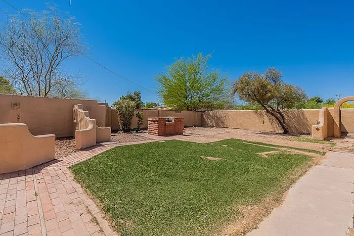 3118 N Santa Rita Ave — Photo 38