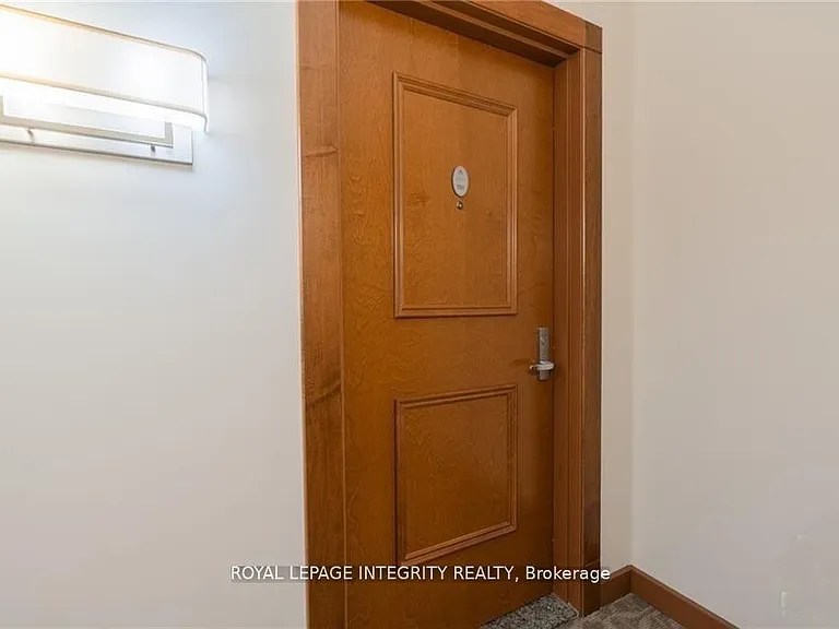 195 Besserer St #701 — Photo 24